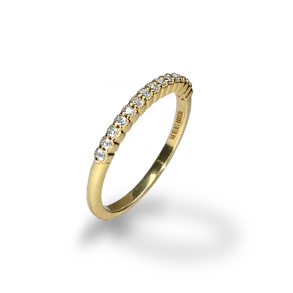 Aliança de casamento de diamante delicado em ouro 14k MR31590W