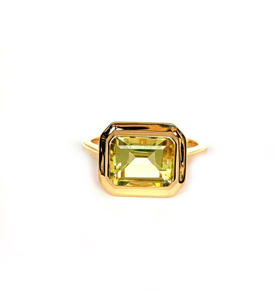 14k gold emerald cut lemon quartz fashion ring MR5055LQ