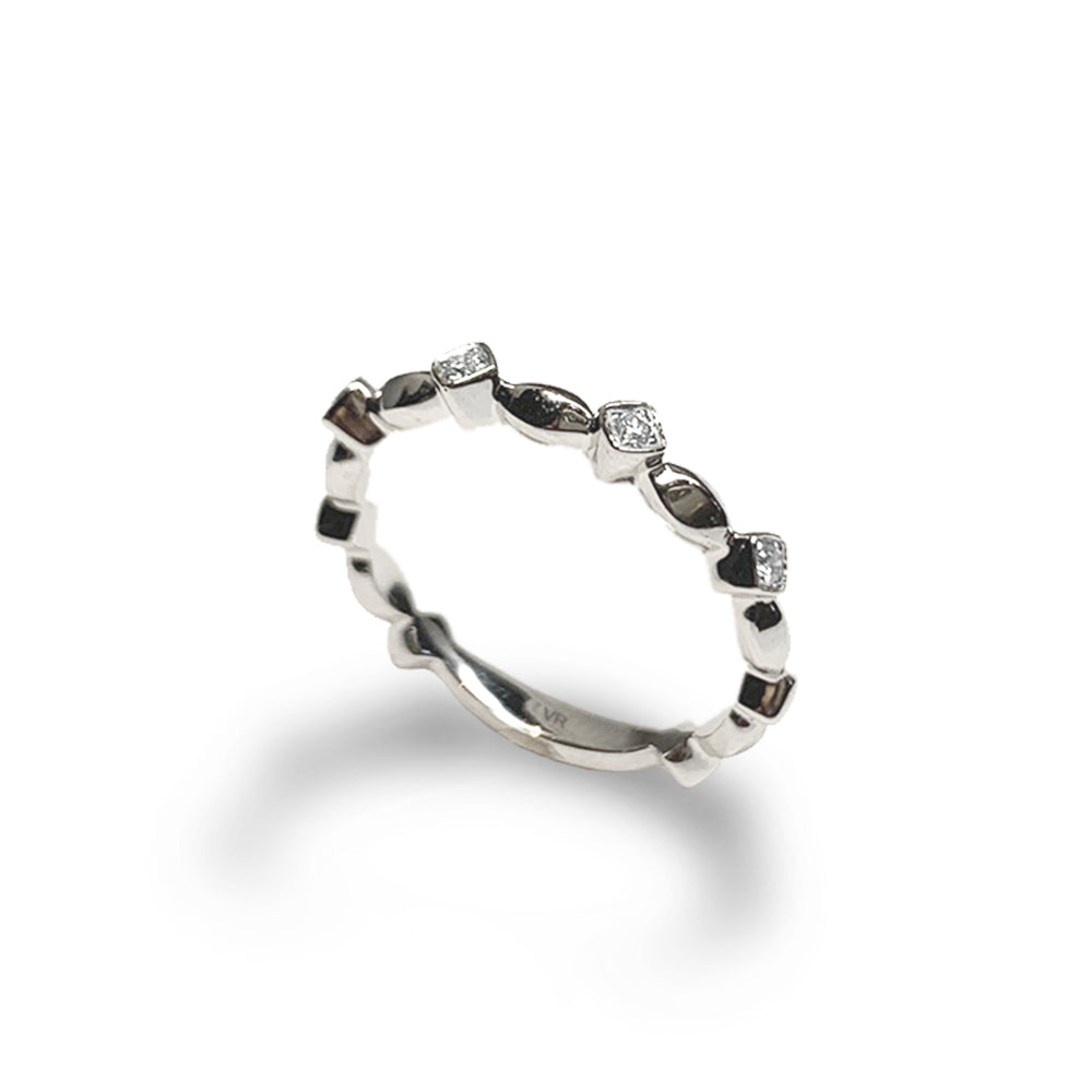 14k gold bezel diamond fashion stack ring SR40781