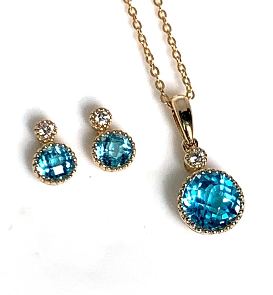 14K gold blue topaz & diamond stud fashion earrings ME45624BT