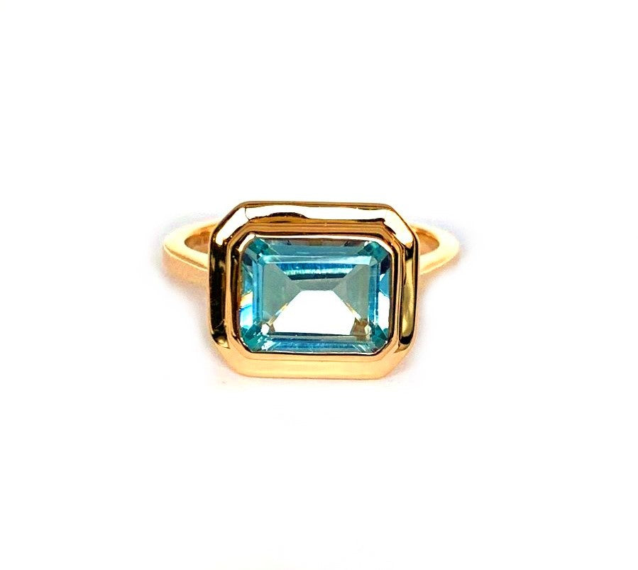 14k gold emerald cut blue topaz fashion ring MR5055BTY – Velvet